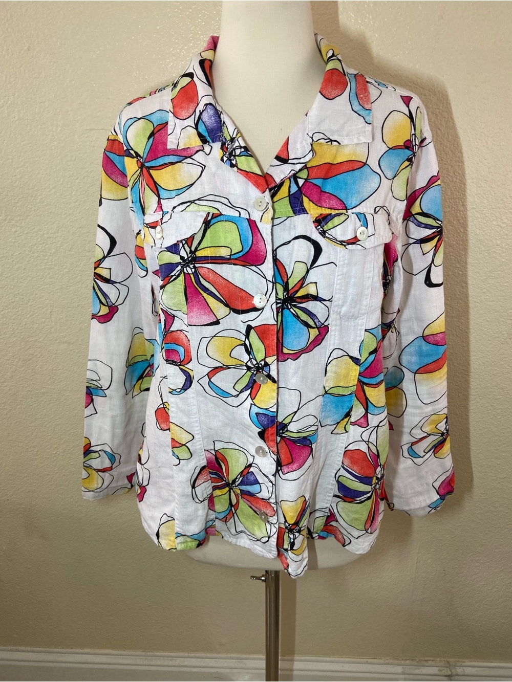 Chico's White Button-Down Blouse with Multicolor Floral Print size:2(L)100%linen - Picture 2 of 11
